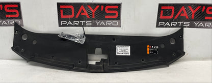 2015 Chevy SS Sedan Radiator Grille Cover Sight Shield OEM - Day's Parts Yard