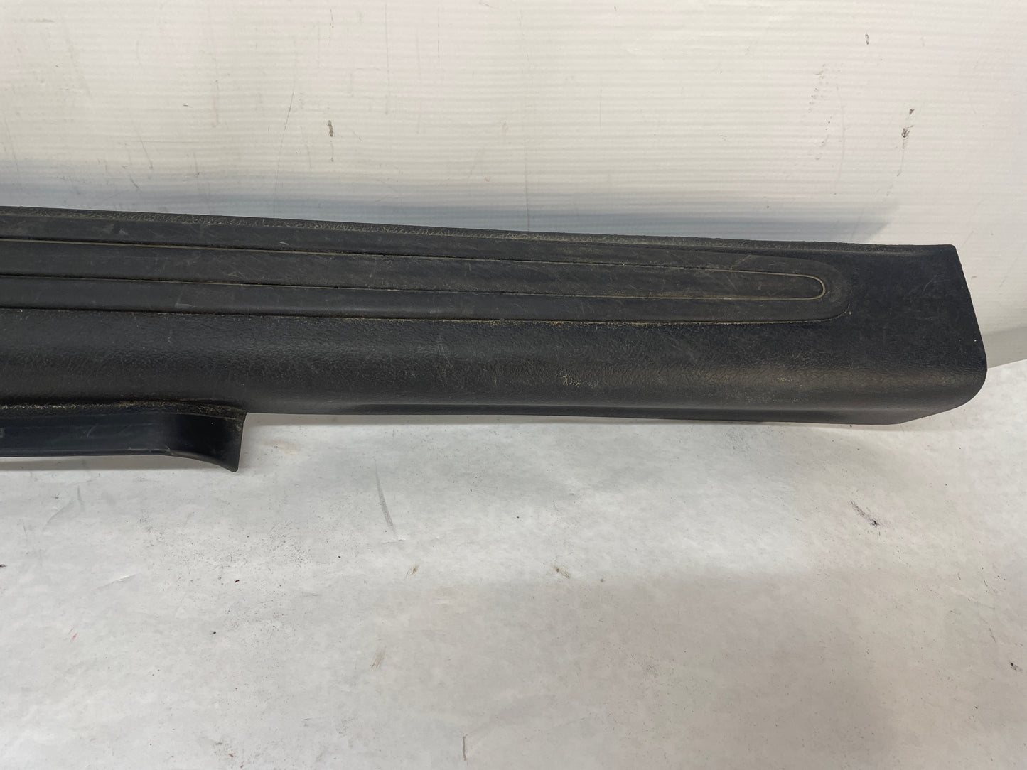 2004 Pontiac GTO LH Driver Interior Sill Carpet Retainer Trim Cover Panel OEM - Day's Parts Yard