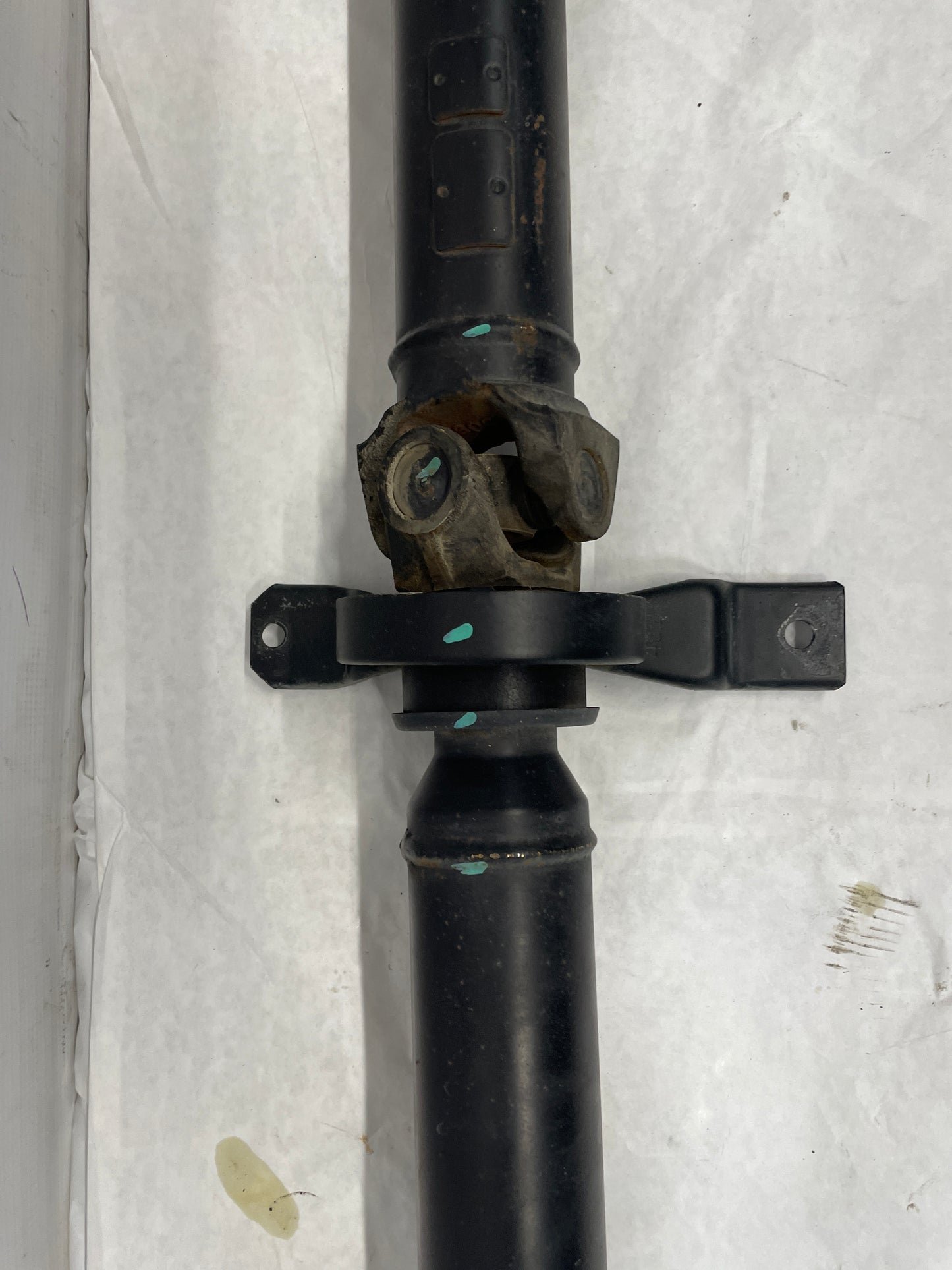 2005 Pontiac GTO Drive Shaft Driveshaft OEM - Day's Parts Yard