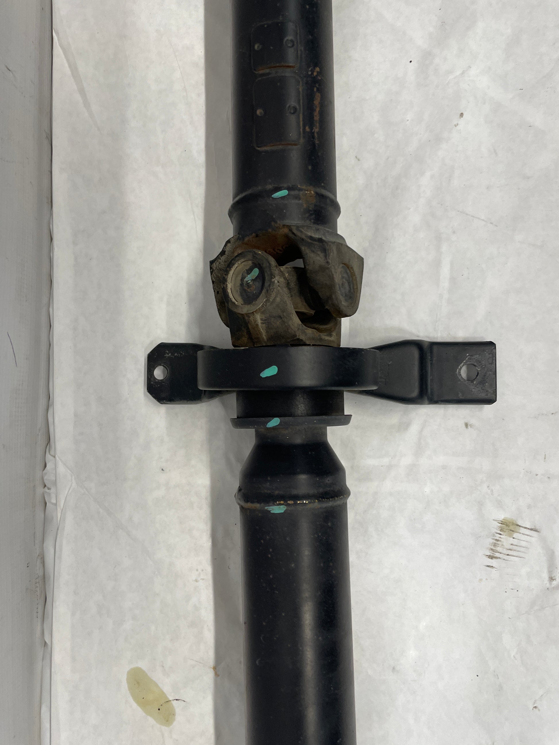 2005 Pontiac GTO Drive Shaft Driveshaft OEM - Day's Parts Yard