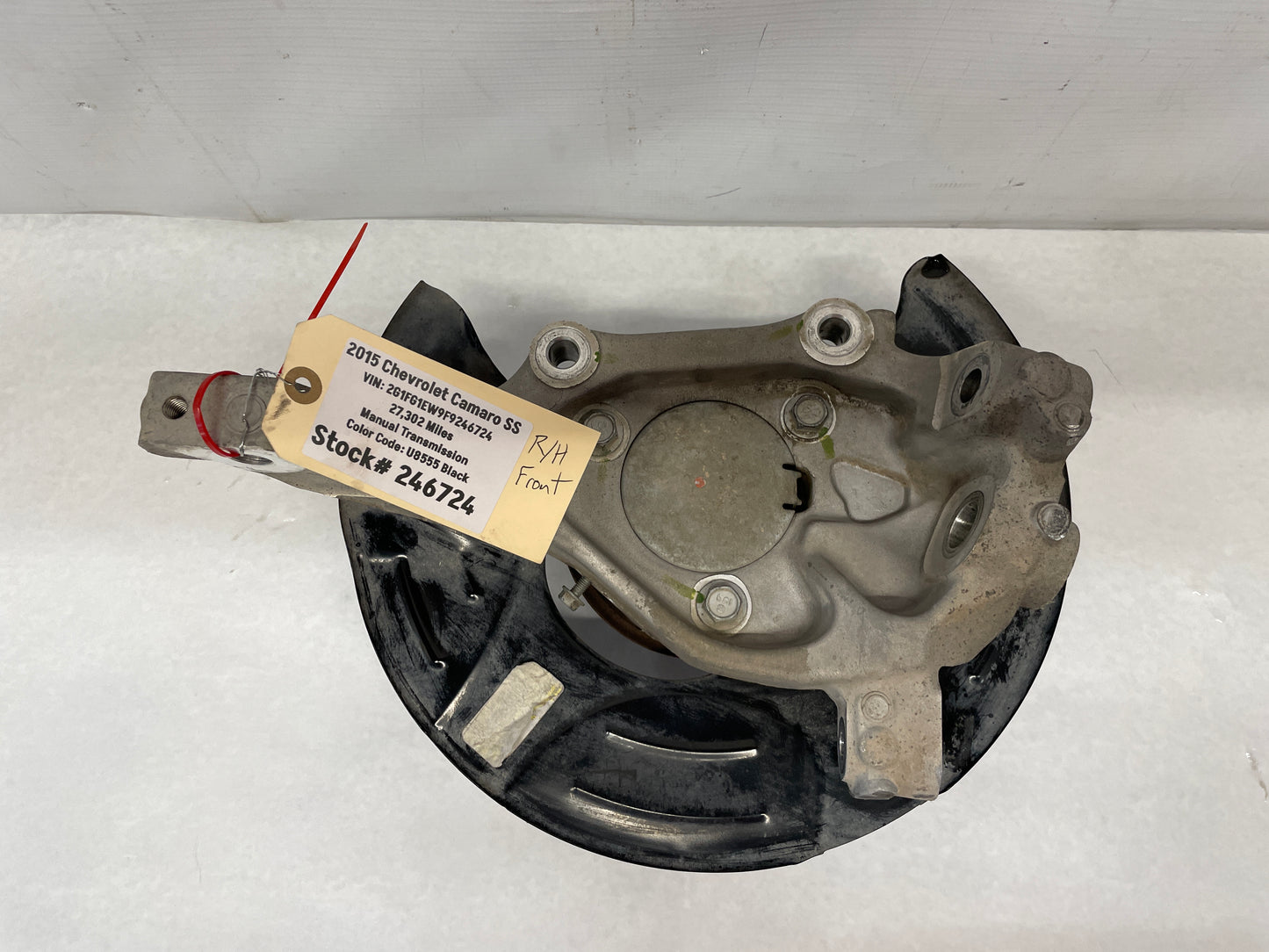 2015 Chevy Camaro SS RH Passenger Front Spindle Knuckle Hub Wheel Bearing OEM