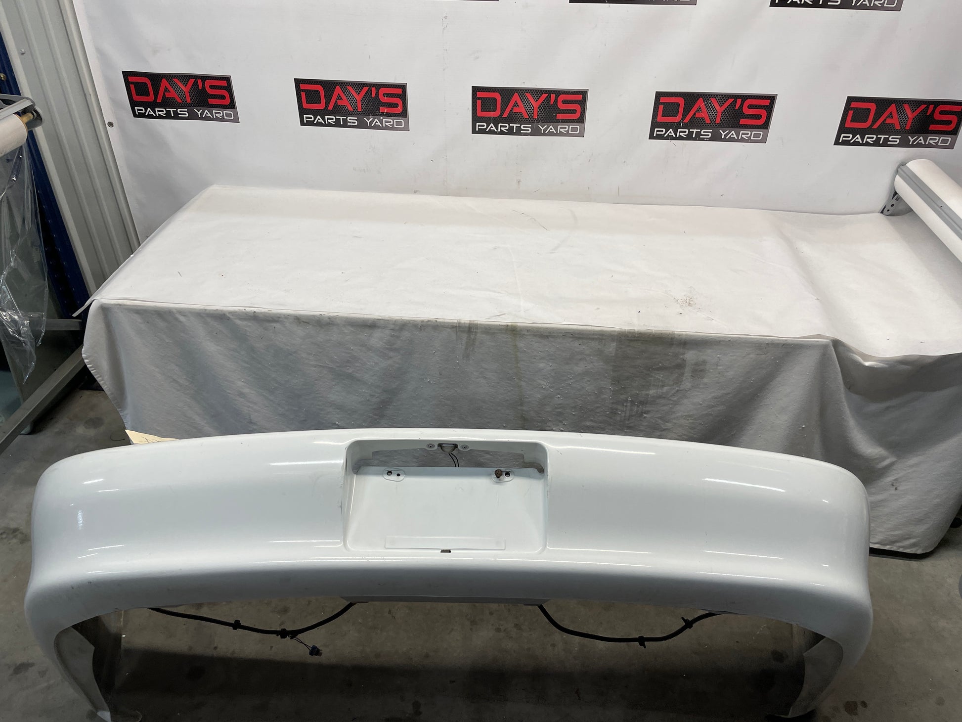1999 Chevy Camaro Z28 SS Rear Bumper Cover Assembly White OEM - Day's Parts Yard