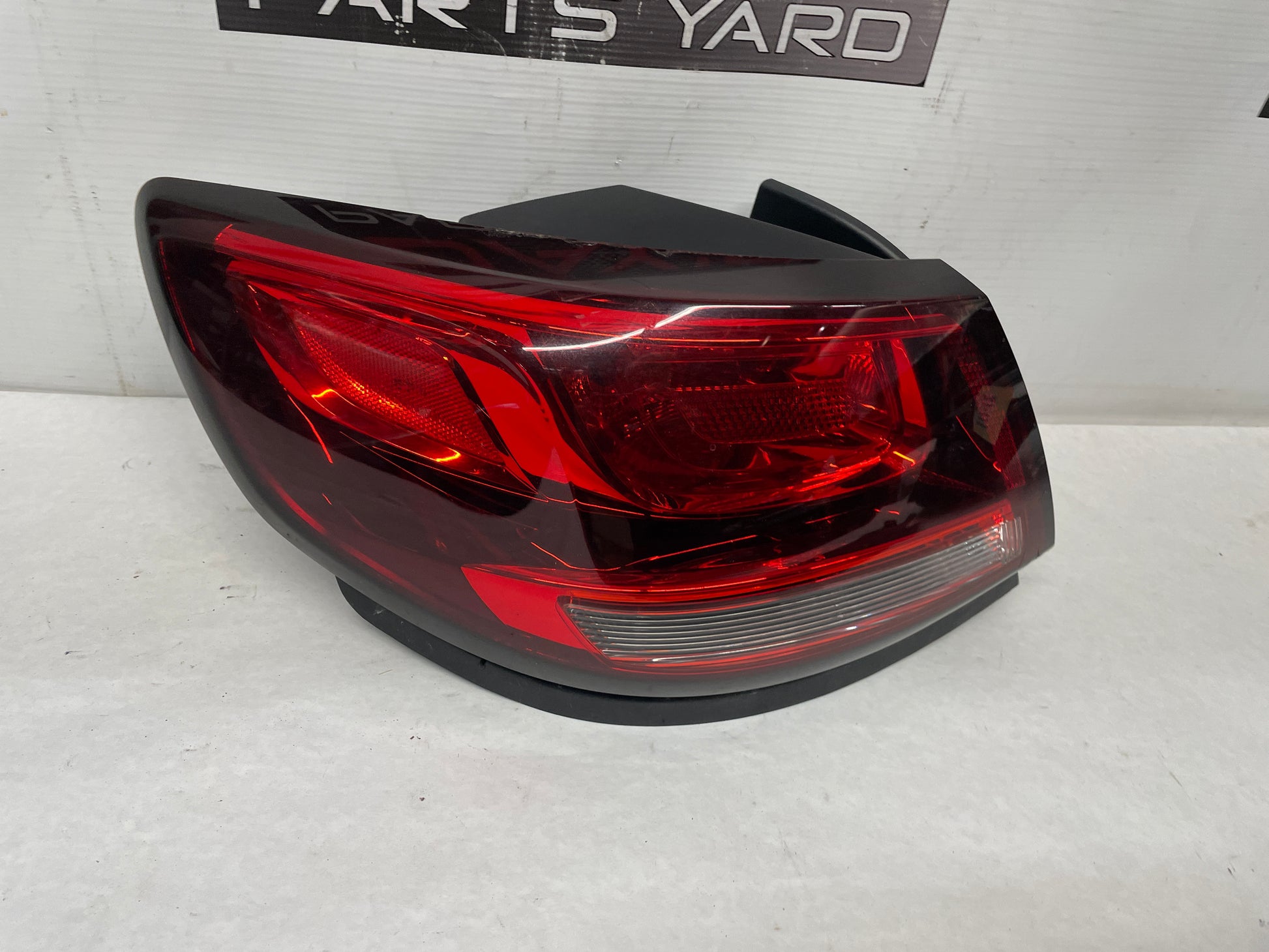 2015 Chevy SS Sedan LH Driver Outer Tail Light Taillight Stop Lamp OEM - Day's Parts Yard