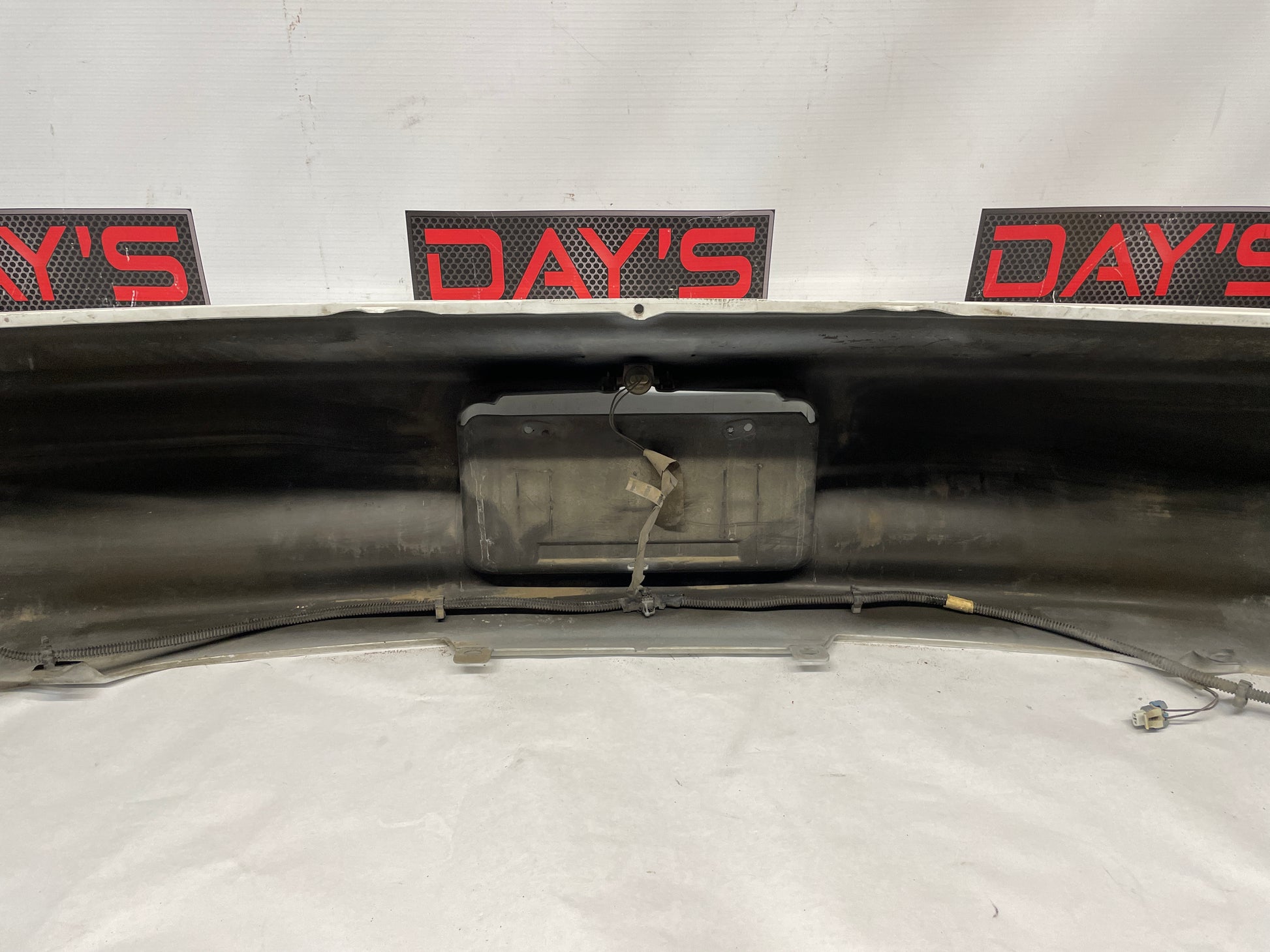 1999 Chevy Camaro Z28 SS Rear Bumper Cover Assembly White OEM - Day's Parts Yard