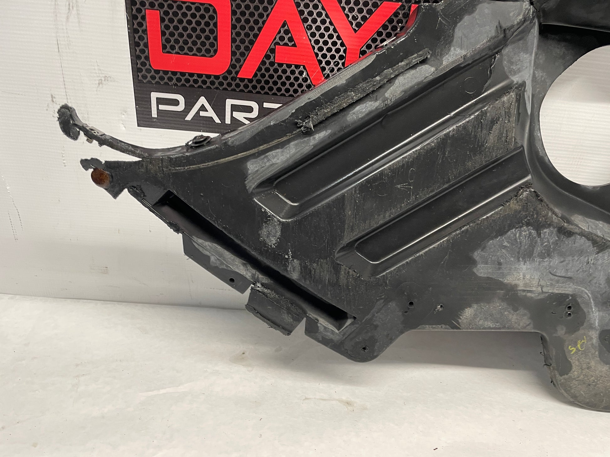 2015 Chevy SS Sedan Front Bumper Lower Apron Air Damn Panel Bumper Extension OEM - Day's Parts Yard