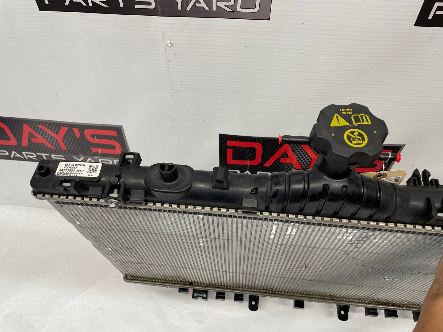 2015 Chevy Camaro SS Coolant Engine Motor Radiator OEM