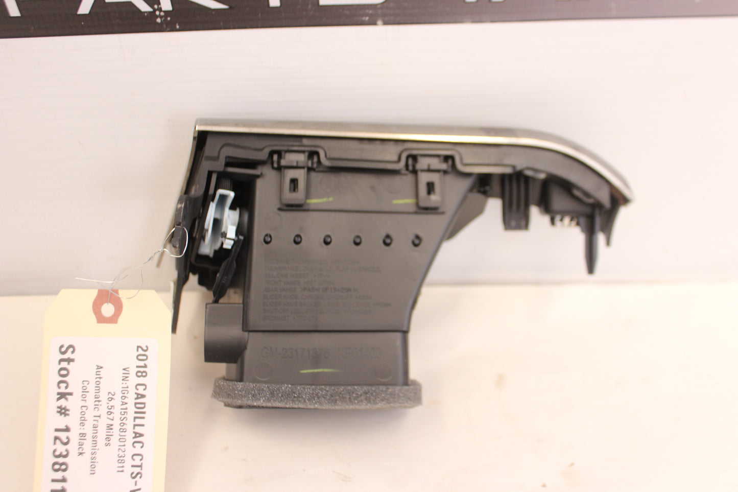 2018 Cadillac CTS-V Front LH Driver A/C Vent OEM