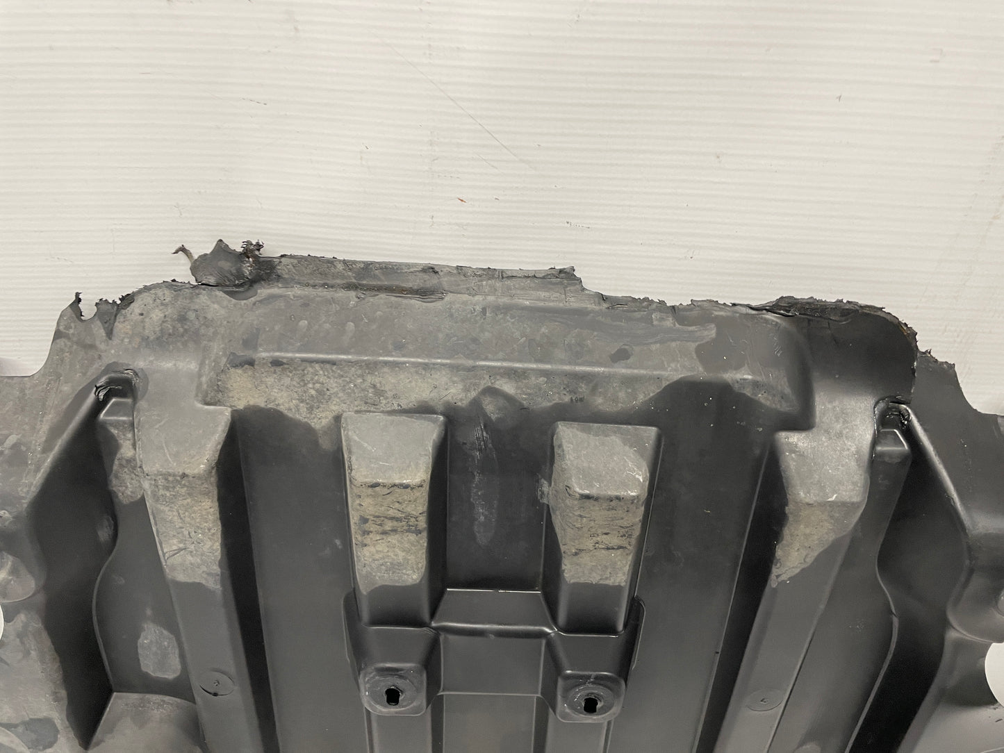 2015 Chevy SS Sedan Front Bumper Lower Apron Air Damn Panel Bumper Extension OEM - Day's Parts Yard