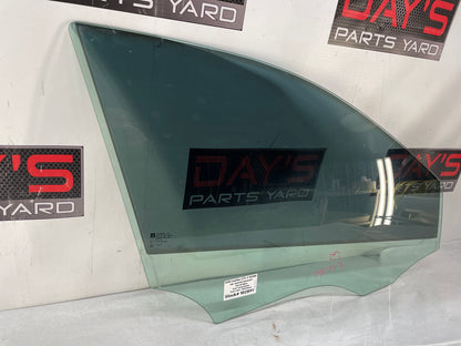 2010 Cadillac CTS-V Sedan RH Passenger Front Door Window Glass OEM