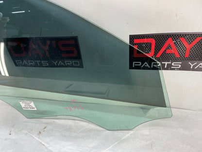 2010 Cadillac CTS-V Sedan RH Passenger Front Door Window Glass OEM