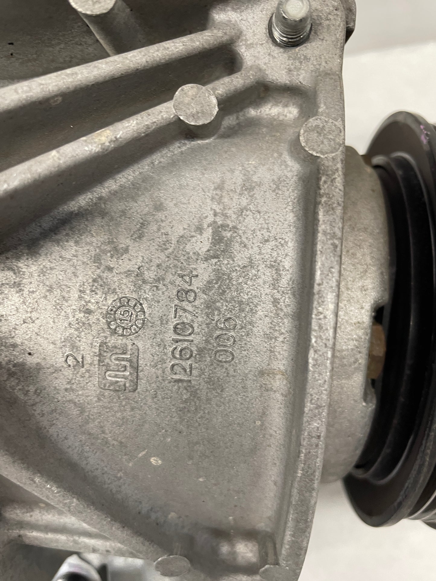 2015 Chevy Camaro SS AC A/C Air Conditioner Compressor & Bracket OEM