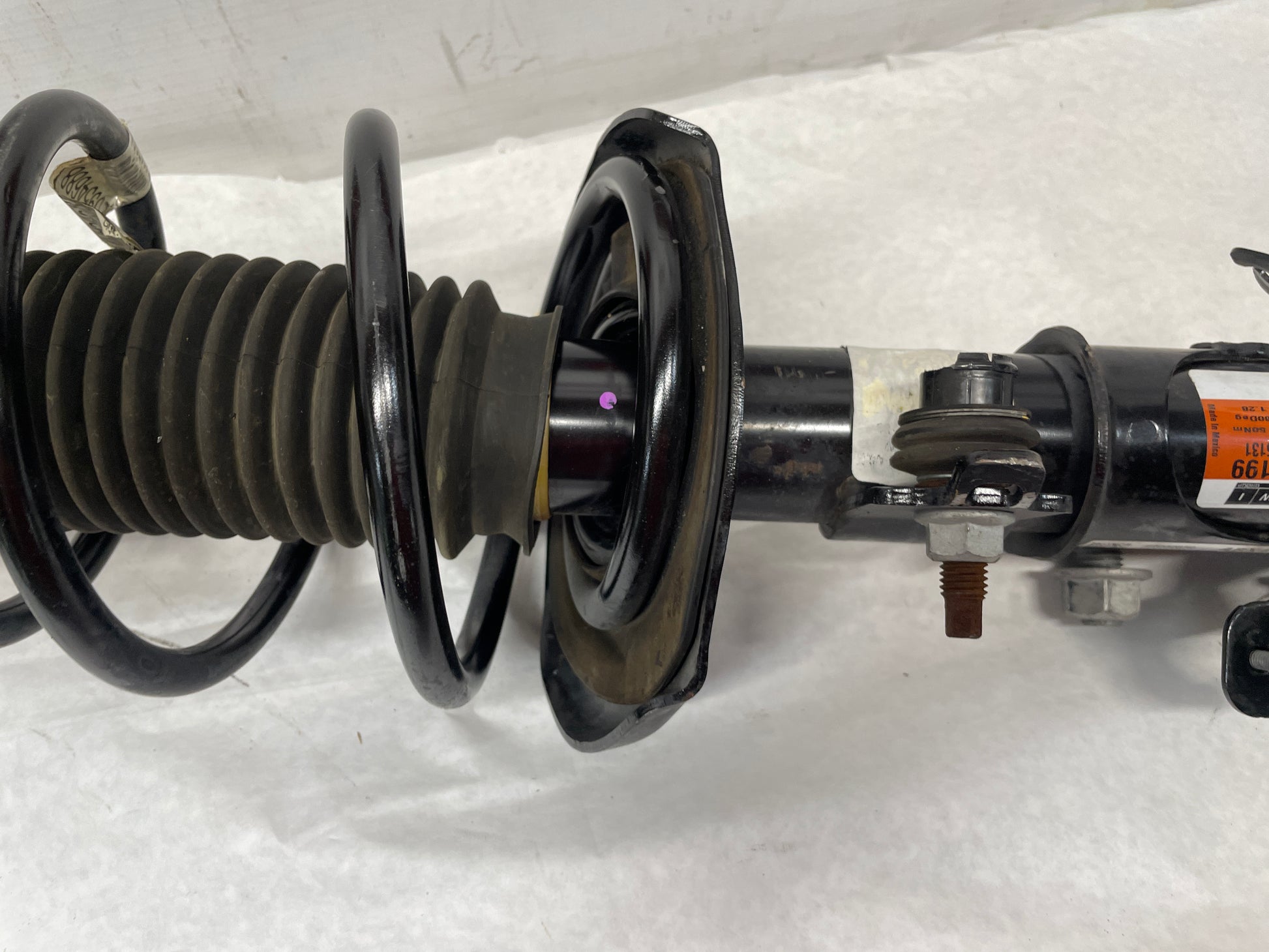 2013 Chevy Camaro ZL1 RH & LH Front  Magnetic Ride Struts  OEM - Day's Parts Yard