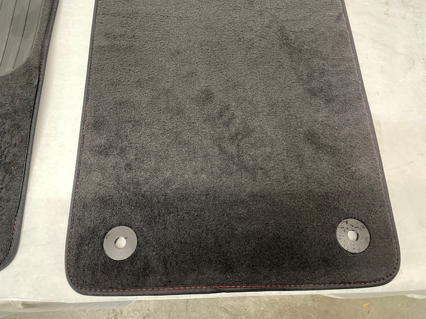 2015 Chevy SS Sedan RH & LH Front Floor Mats OEM - Day's Parts Yard