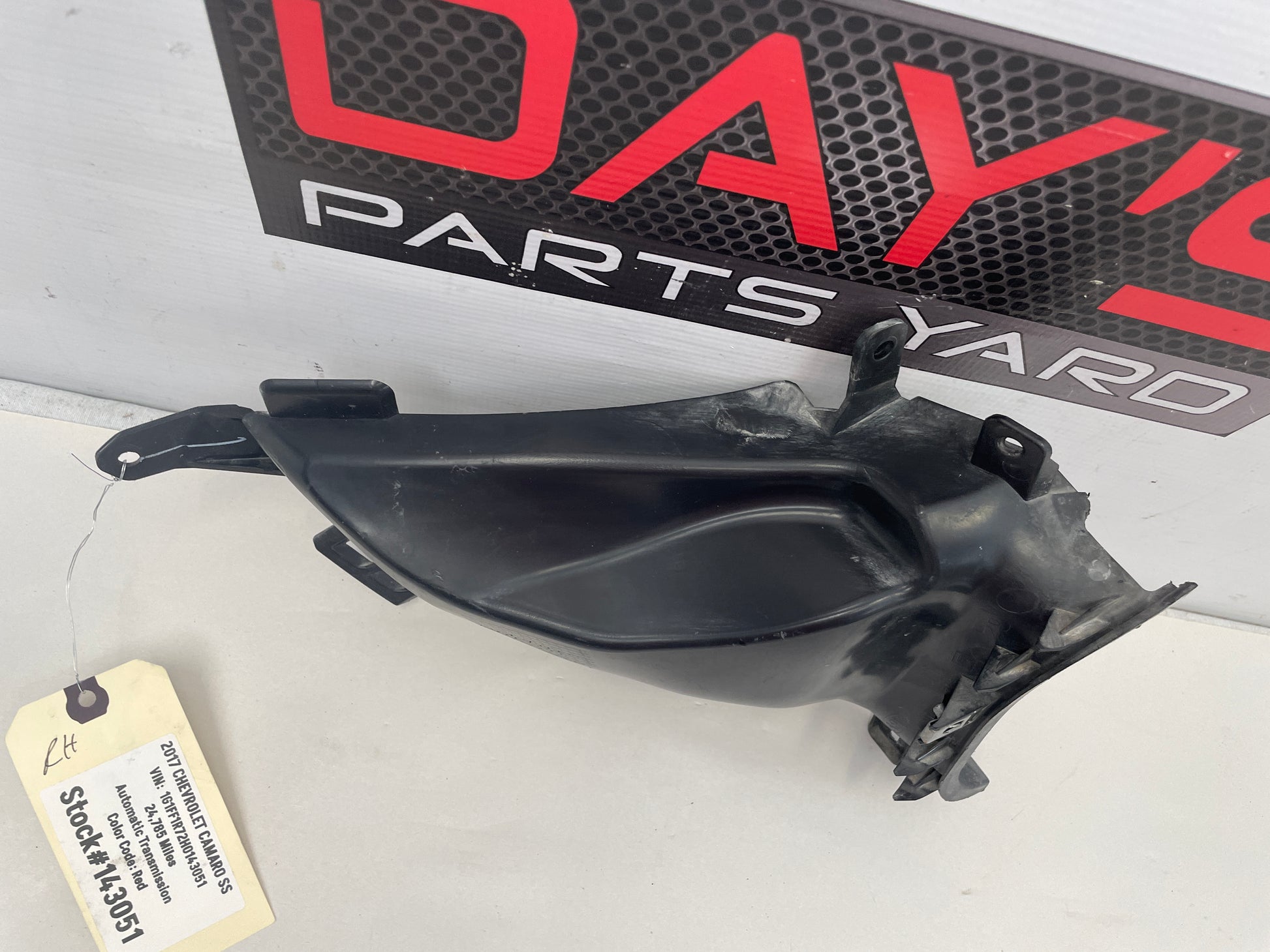 2017 Chevy Camaro SS Front RH Passenger Bumper Fascia Outer Air Duct OEM - Day's Parts Yard