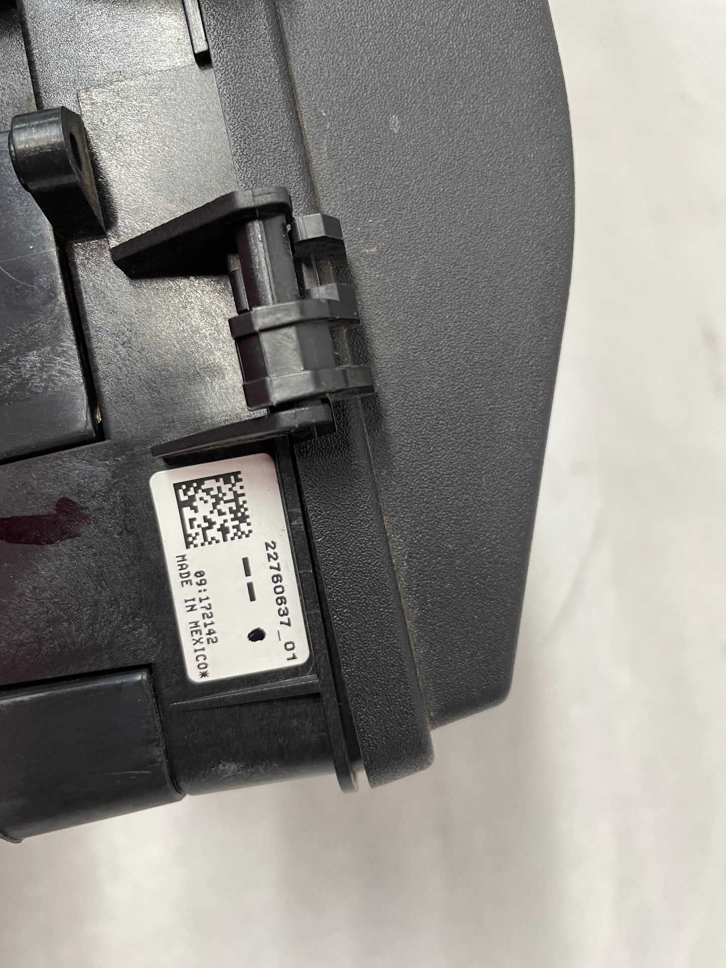 2013 Chevy Camaro ZL1 Fuse Relay Box OEM - Day's Parts Yard