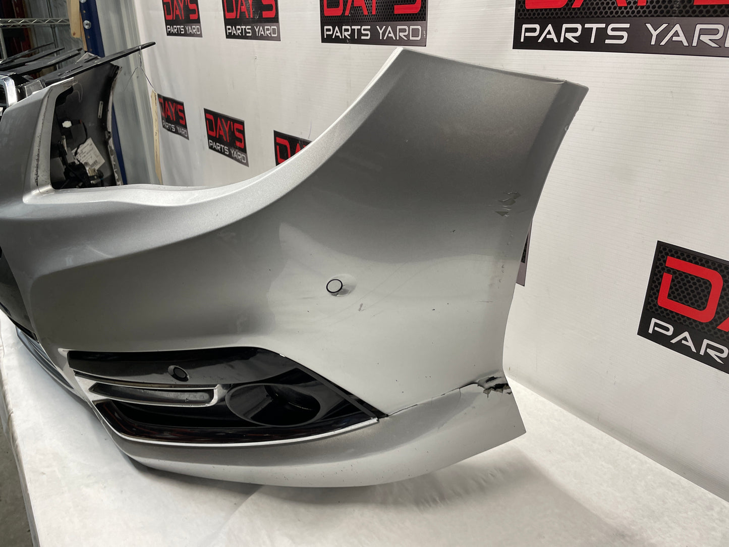 2015 Chevy SS Sedan Complete Front Bumper Cover Fascia OEM DAMAGED