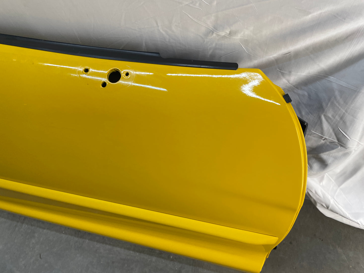 2004 Chevy C5 Corvette Z06 RH Passenger Exterior Door Yellow OEM - Day's Parts Yard
