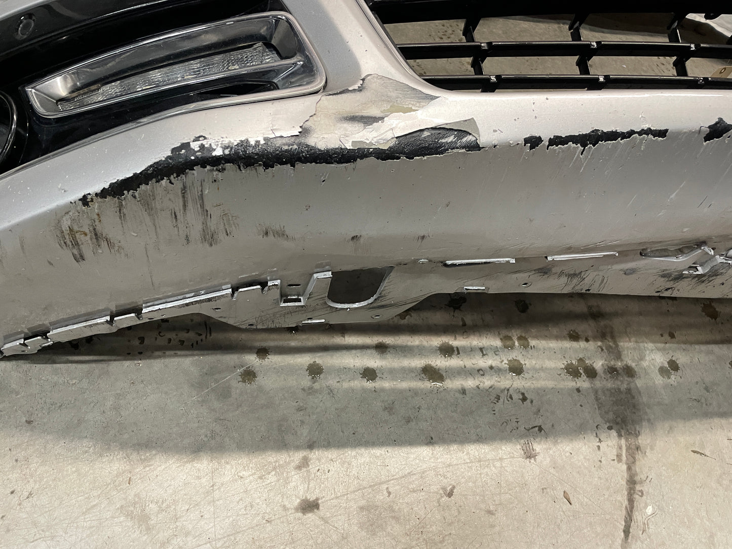 2015 Chevy SS Sedan Complete Front Bumper Cover Fascia OEM DAMAGED