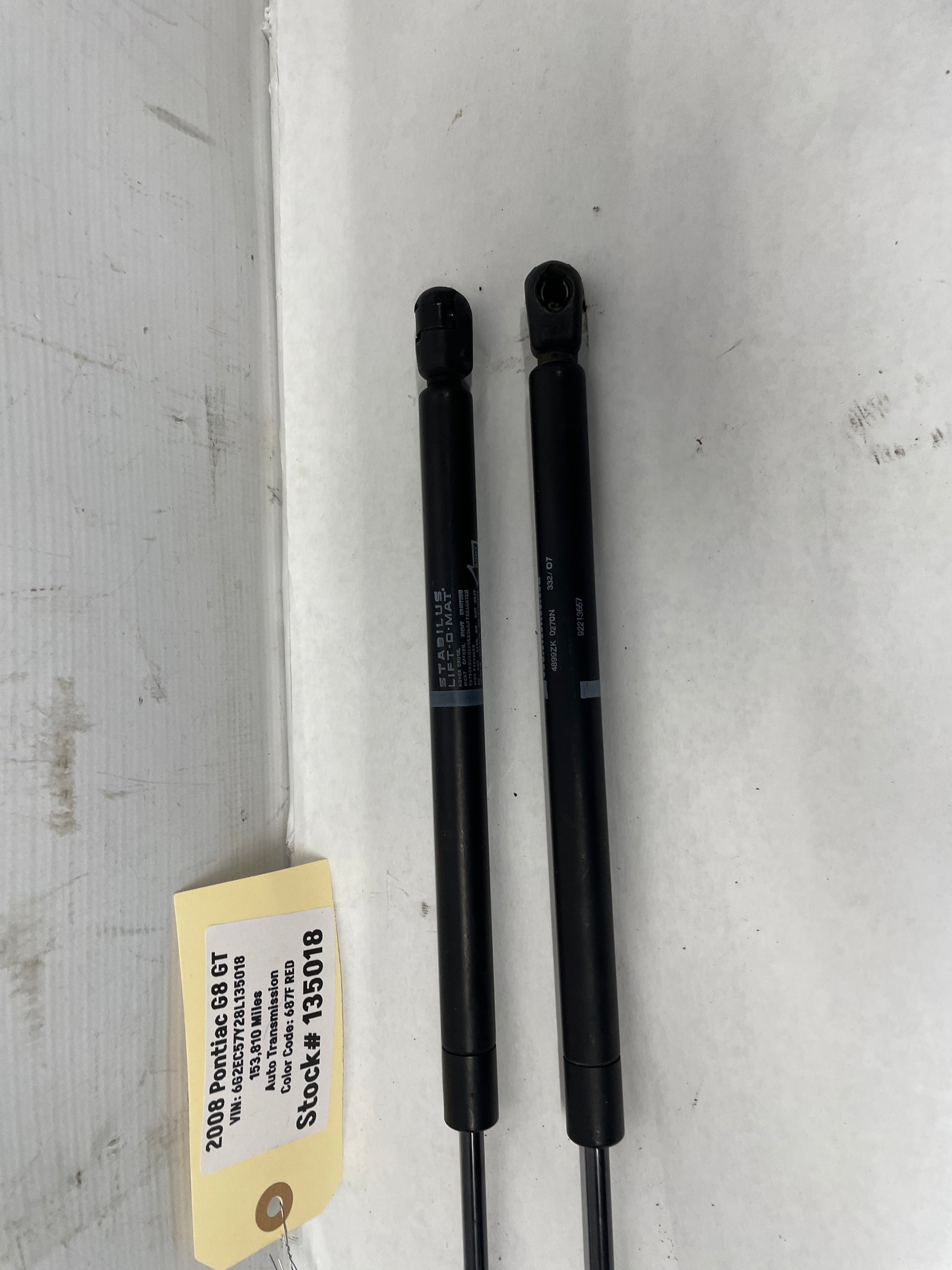 2008 Pontiac G8 GT RH & LH Hood Lift Support Struts OEM - Day's Parts Yard