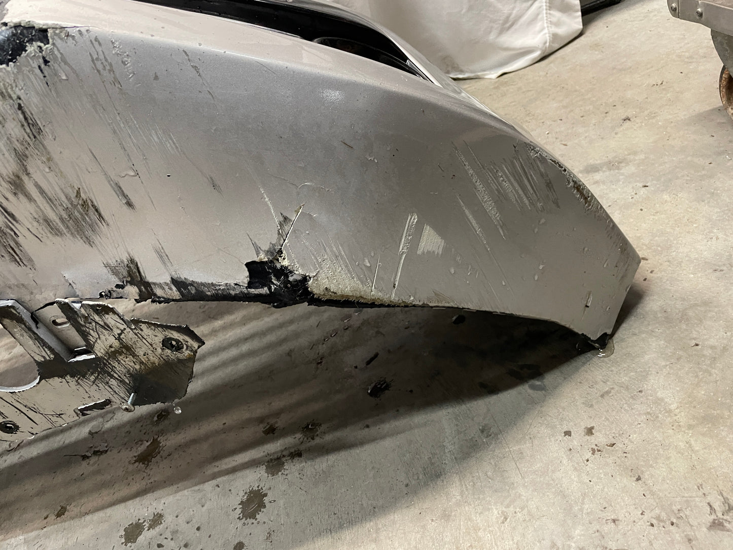 2015 Chevy SS Sedan Complete Front Bumper Cover Fascia OEM DAMAGED