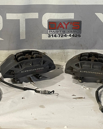 2018 Chevy Camaro SS Front Brembo Brake Calipers and Rotors OEM