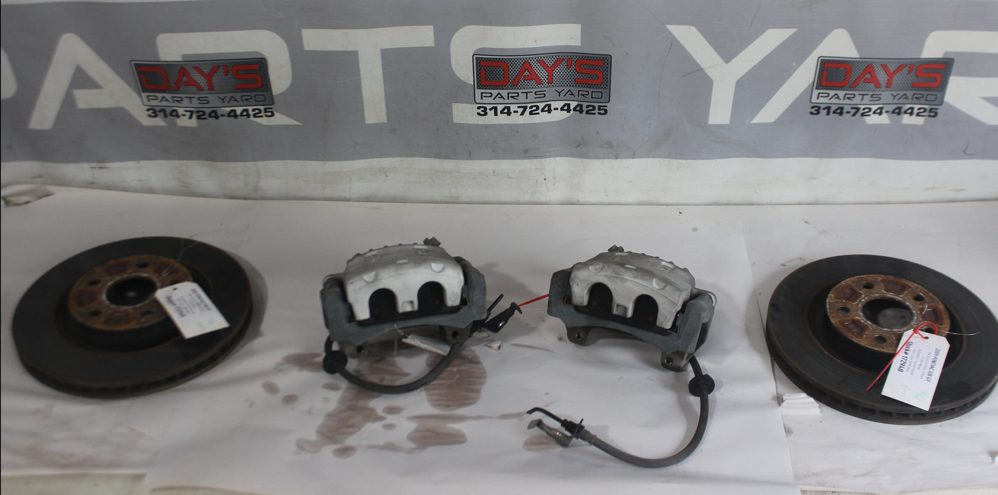 2009 Pontiac G8 GT Front Brake Calipers and Rotors OEM