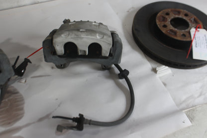 2009 Pontiac G8 GT Front Brake Calipers and Rotors OEM