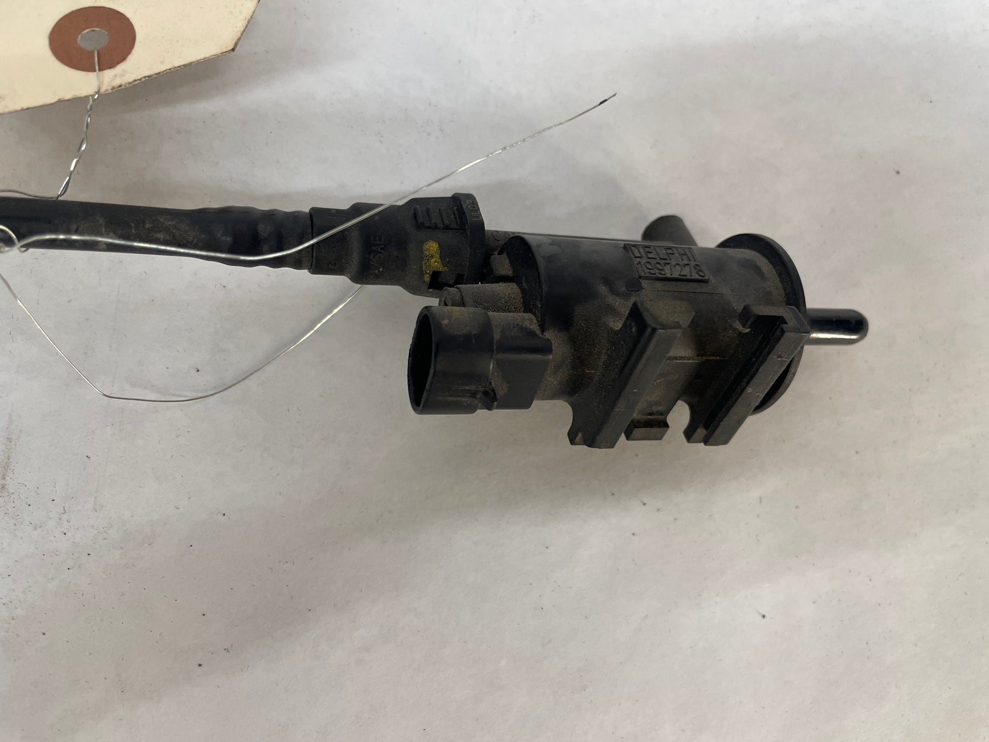 2004 Pontiac GTO Evap Emission Canister Purge Solenoid Valve Hose Tube Line OEM - Day's Parts Yard