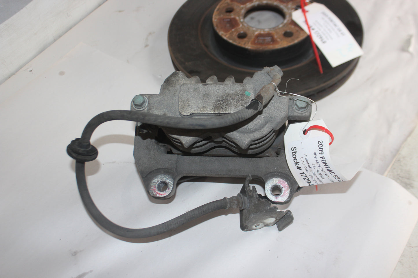 2009 Pontiac G8 GT Front Brake Calipers and Rotors OEM