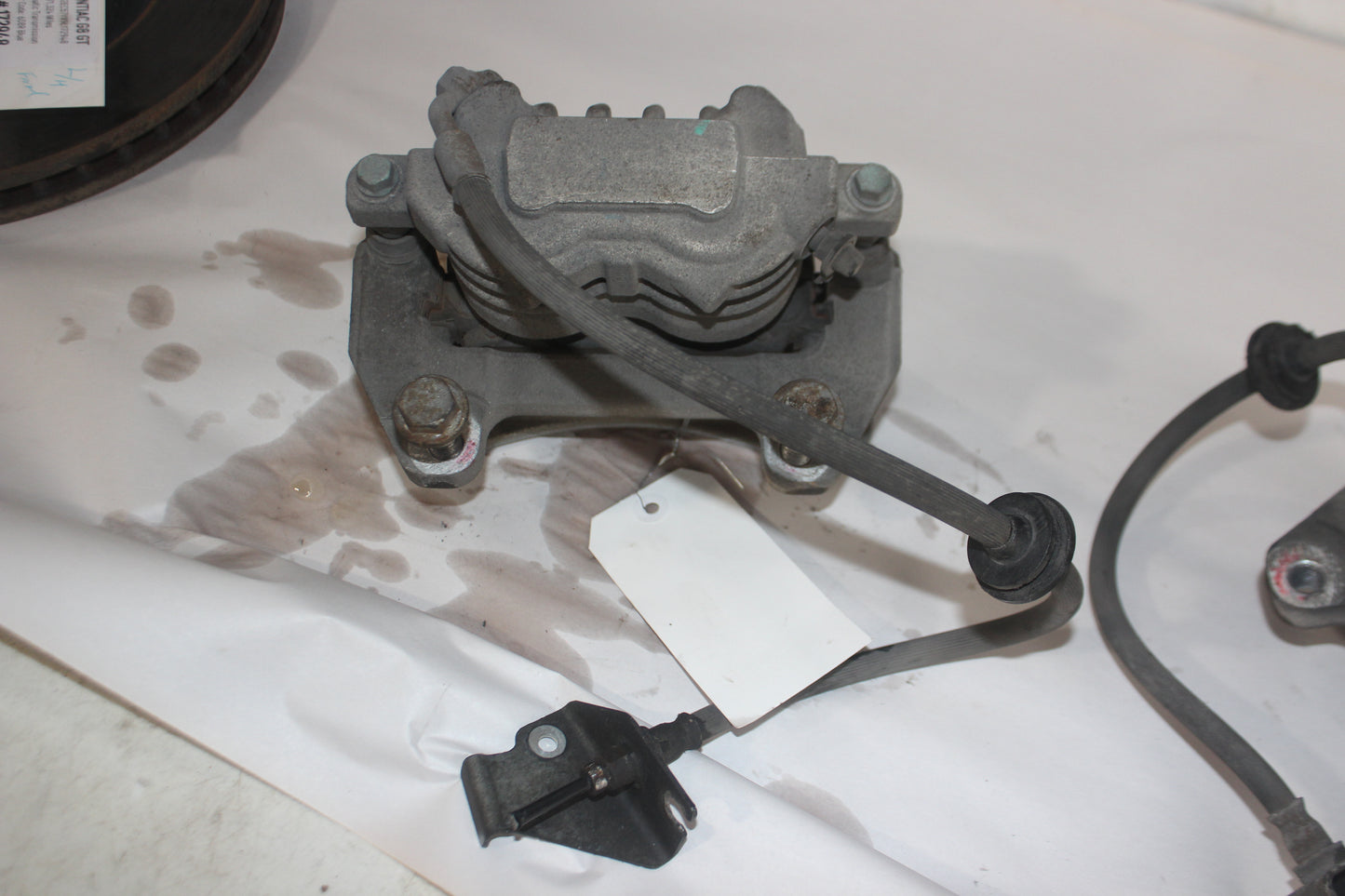 2009 Pontiac G8 GT Front Brake Calipers and Rotors OEM