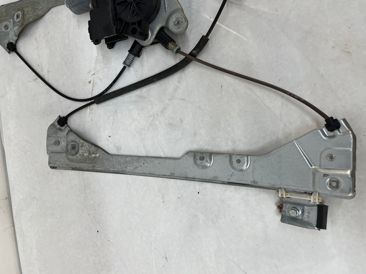 2010 Cadillac CTS-V Sedan RH Passenger Front Window Regulator w/ Motor OEM