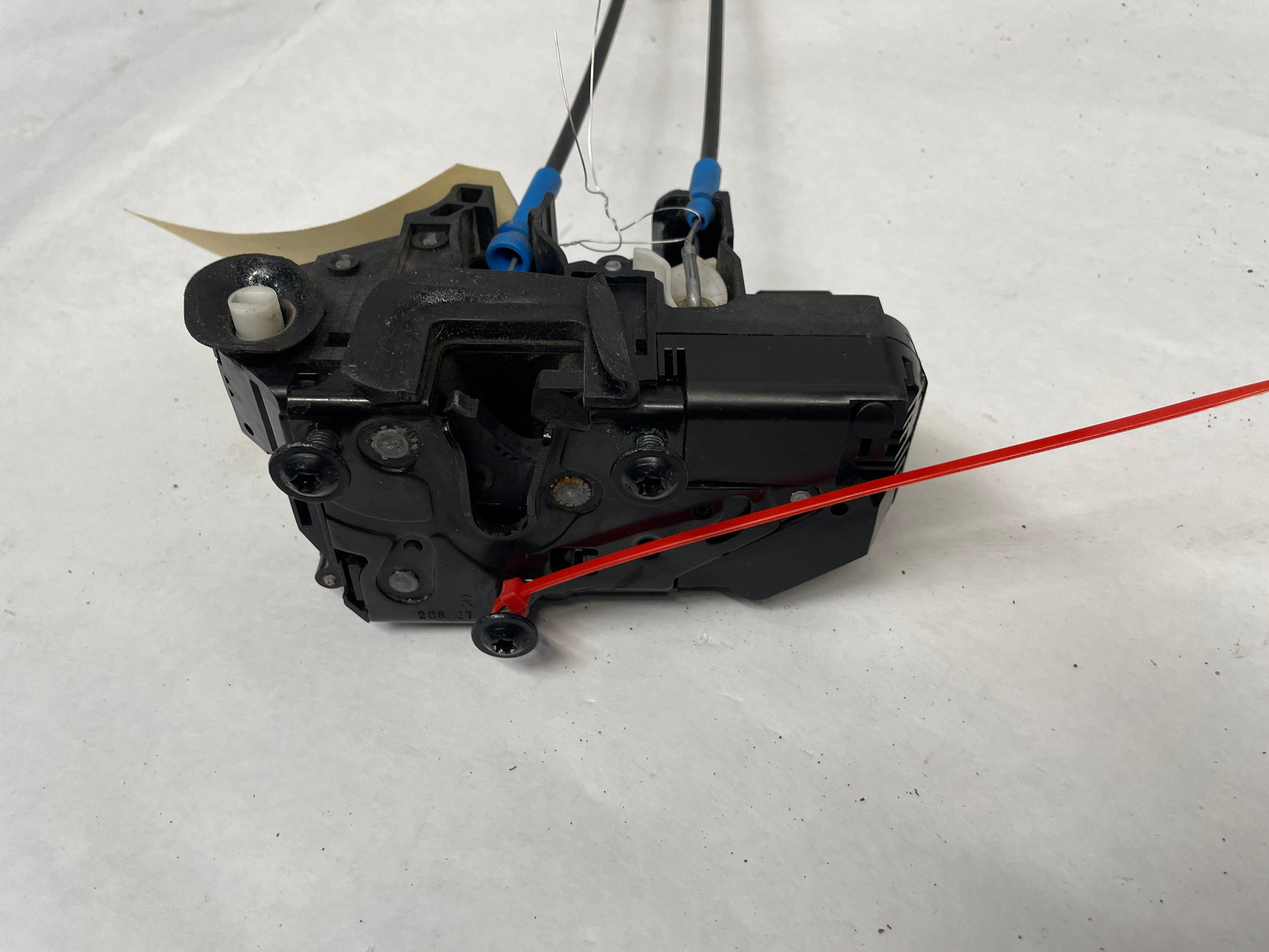 2008 Pontiac G8 RH Passenger Rear Door Lock Actuator OEM - Day's Parts Yard
