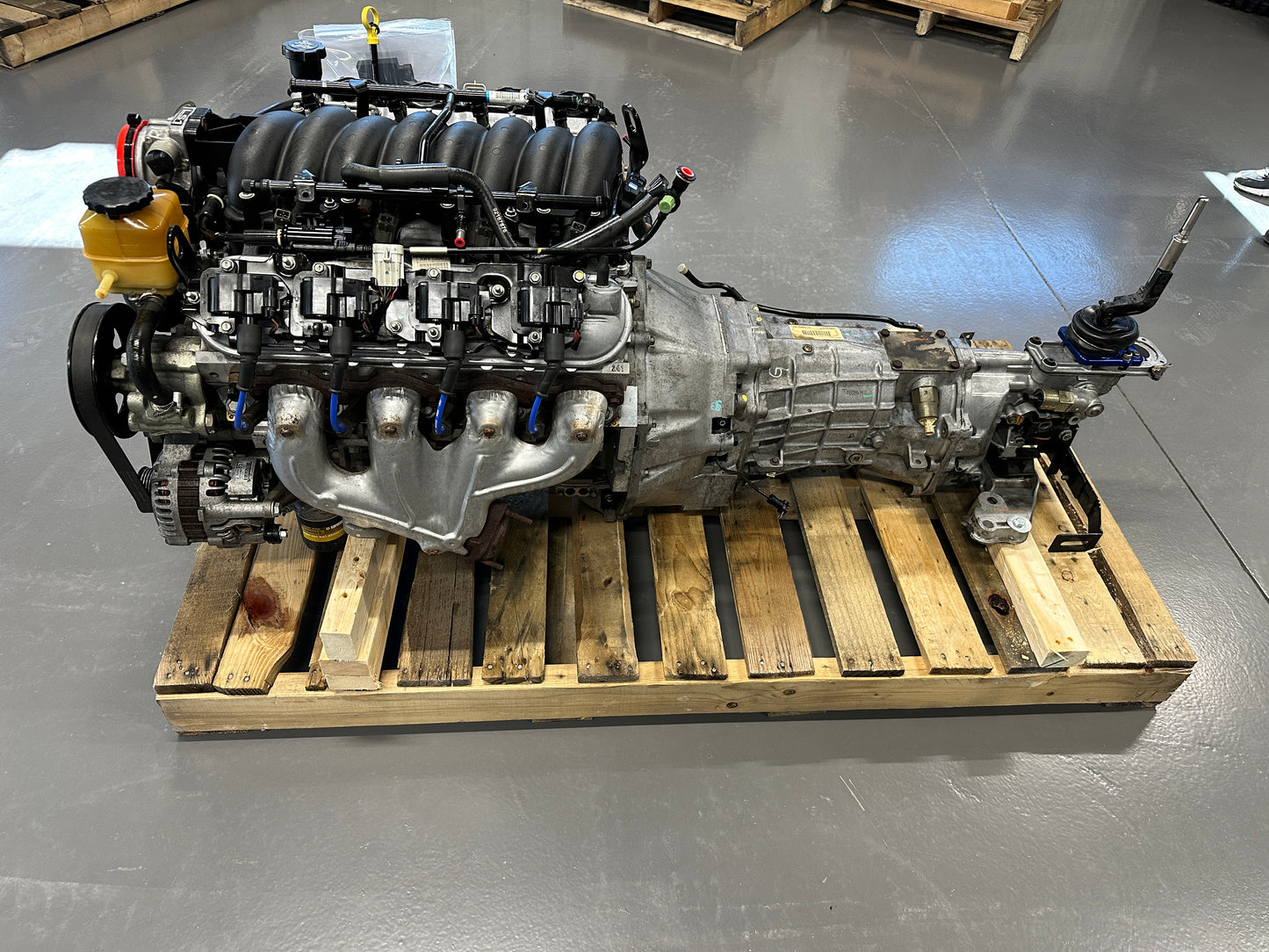 5.7L LS1 Engine T56 Manual Transmission Drivetrain Pullout 350HP 55K