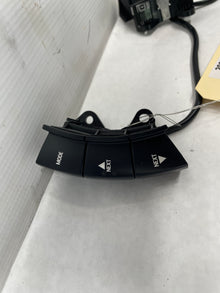 2005 Pontiac GTO Steering Wheel Radio Control Buttons Switches OEM - Day's Parts Yard