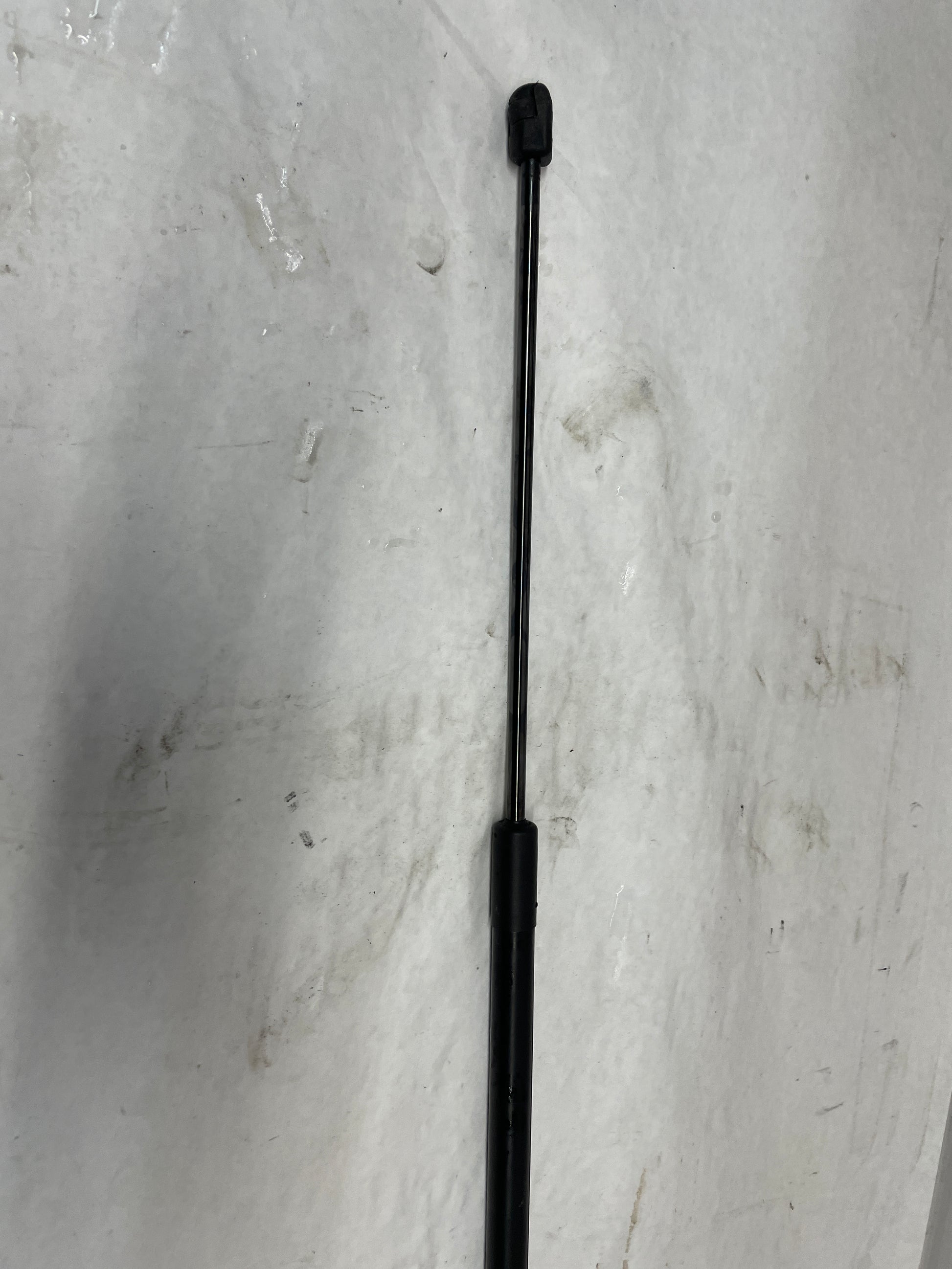 2015 Chevy SS Sedan Hood Shock Strut & Bracket OEM - Day's Parts Yard