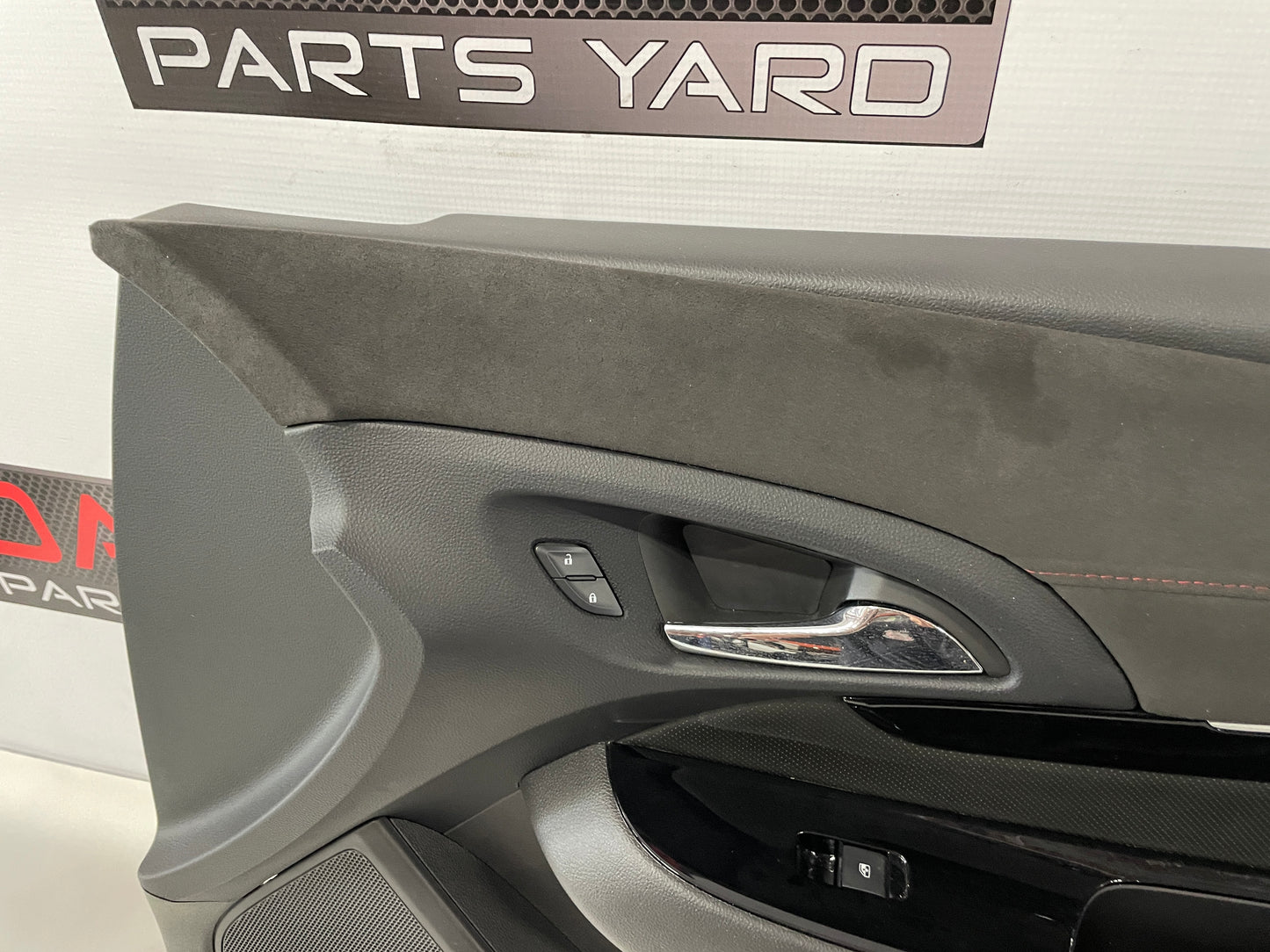 2015 Chevy SS Sedan Front RH Passenger Door Panel OEM - Day's Parts Yard