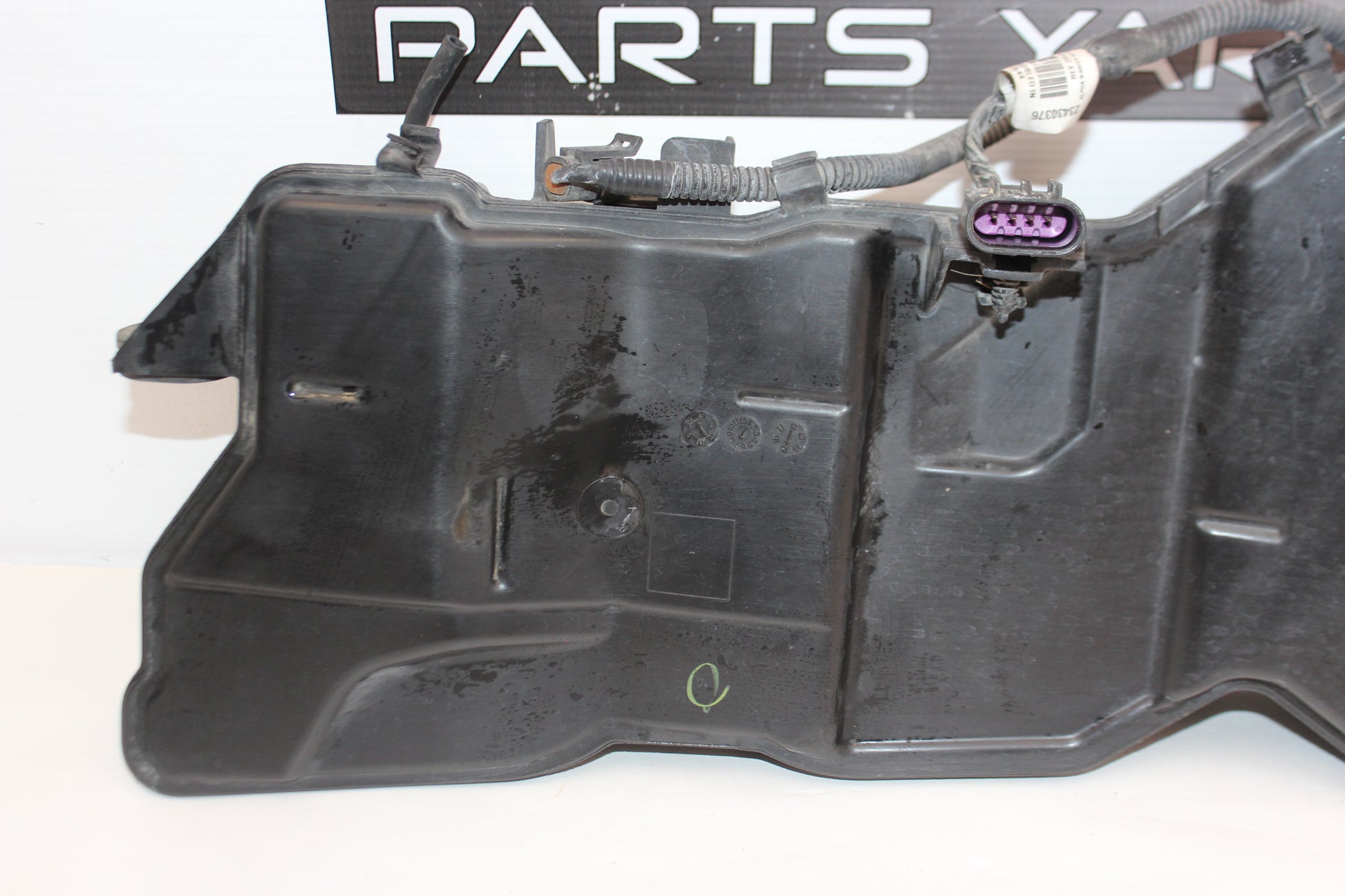 2016 Cadillac CTS-V Windshield Washer Fluid Container Reservoir  OEM - Day's Parts Yard