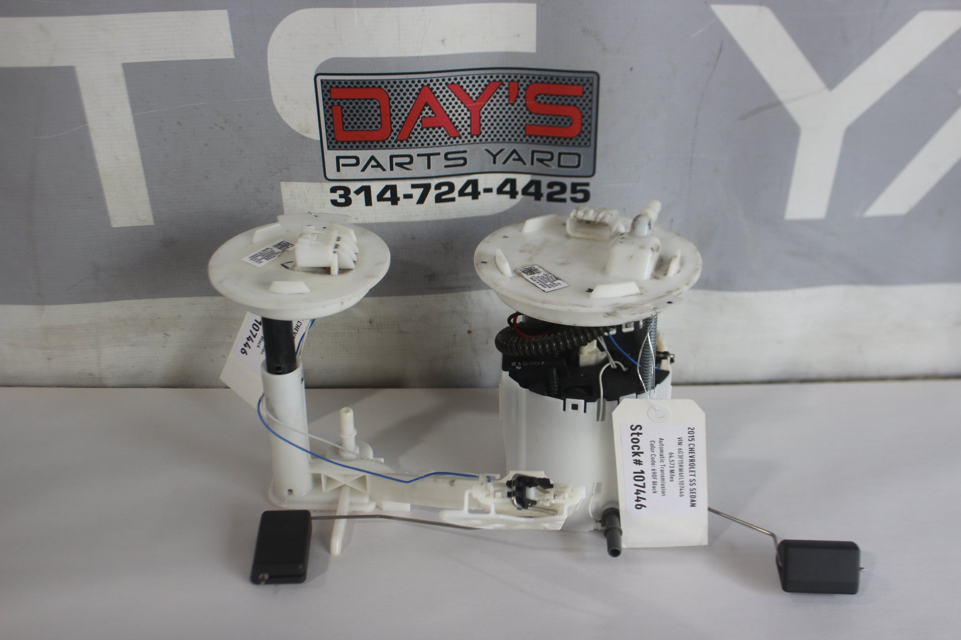 2015 Chevy SS Sedan Fuel Pump & Lever Seder OEM - Day's Parts Yard
