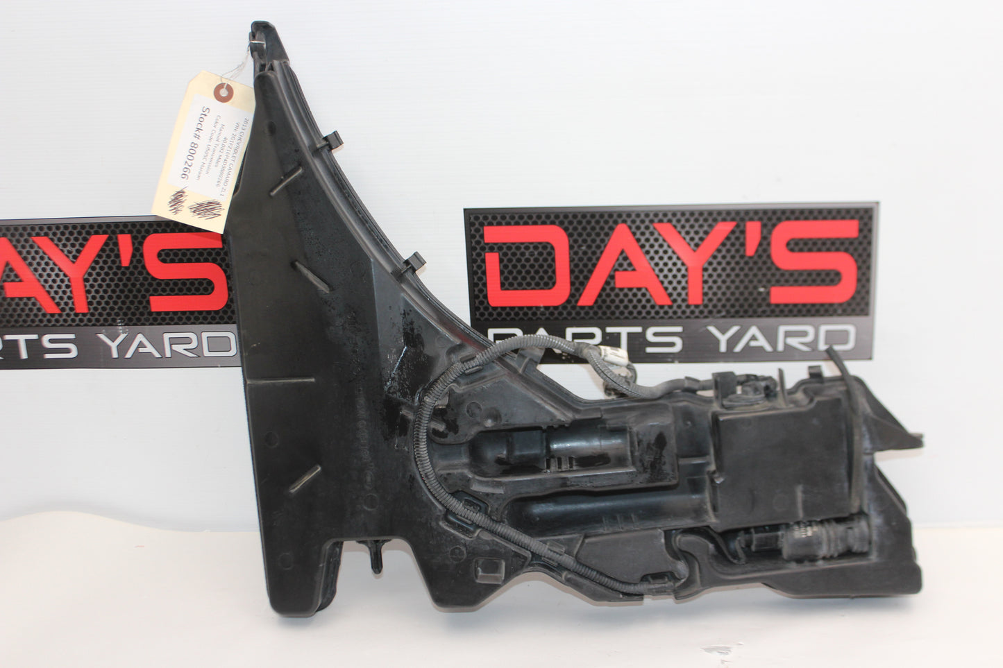 2016 Cadillac CTS-V Windshield Washer Fluid Container Reservoir  OEM - Day's Parts Yard