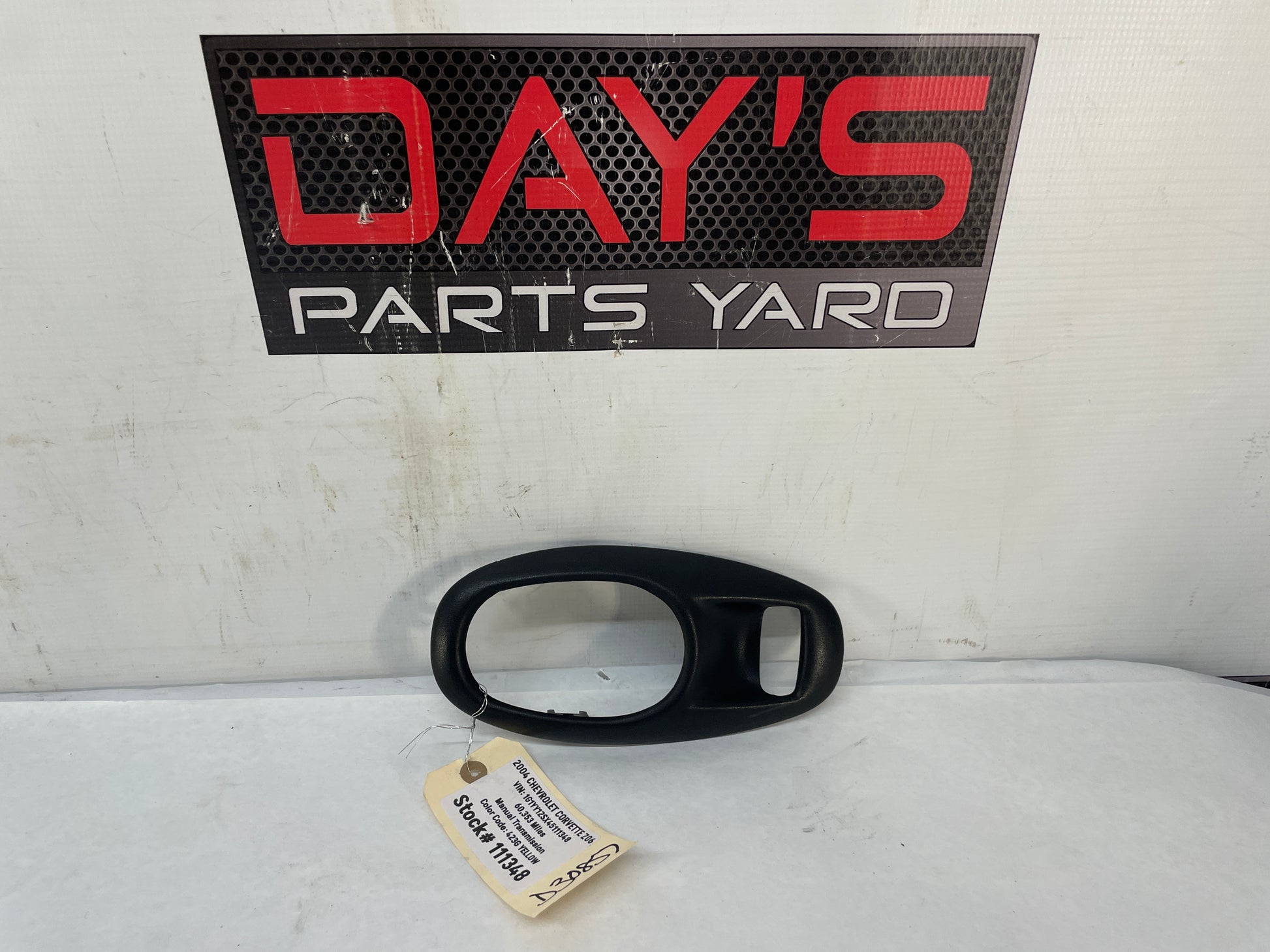 2004 Chevy C5 Corvette Z06 LH Driver Interior Door Handle Bezel OEM - Day's Parts Yard