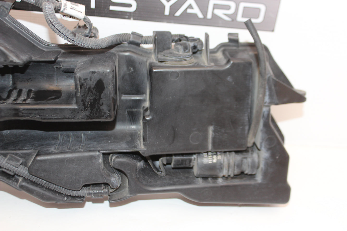 2016 Cadillac CTS-V Windshield Washer Fluid Container Reservoir  OEM - Day's Parts Yard