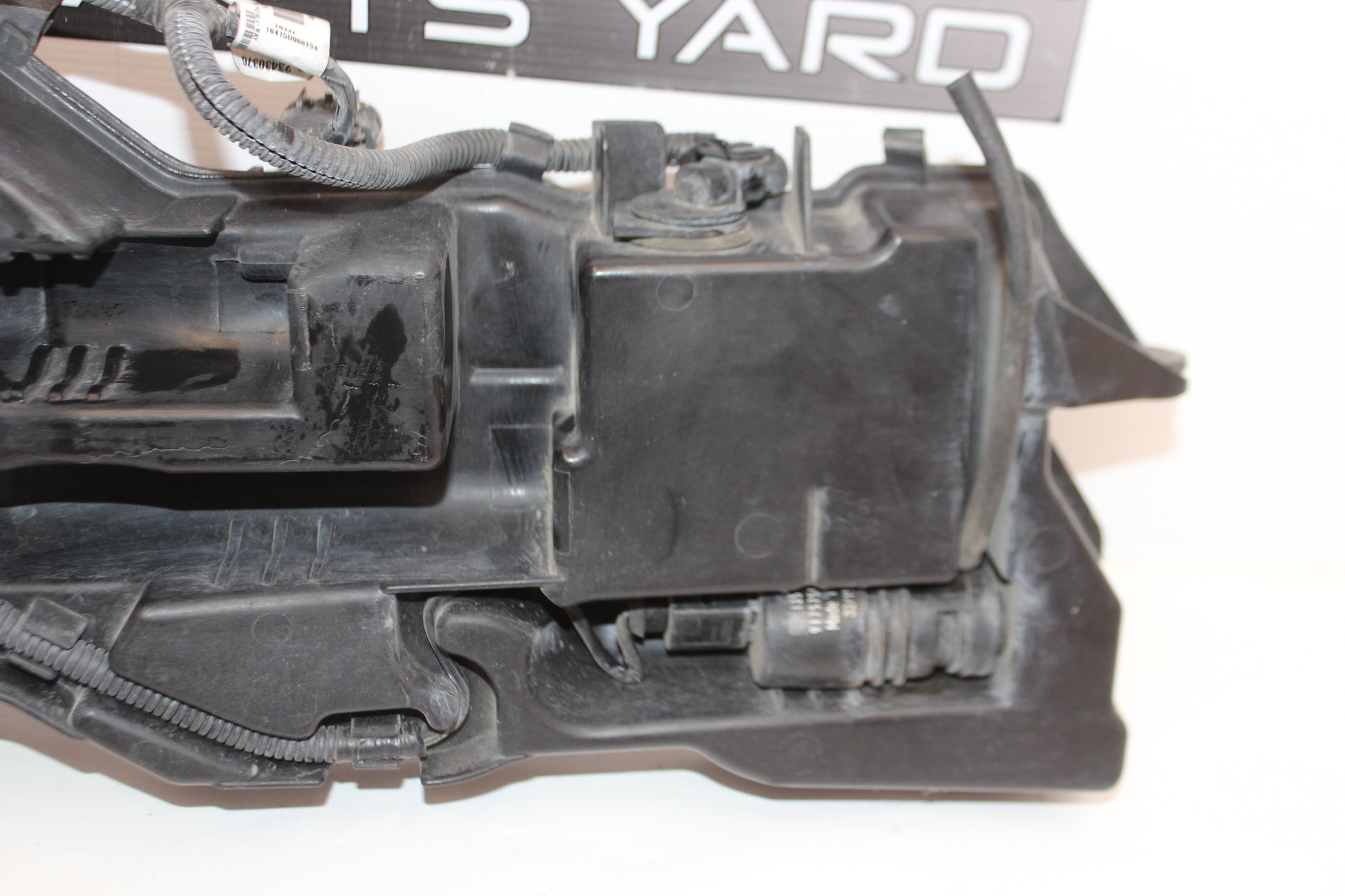 2016 Cadillac CTS-V Windshield Washer Fluid Container Reservoir  OEM - Day's Parts Yard