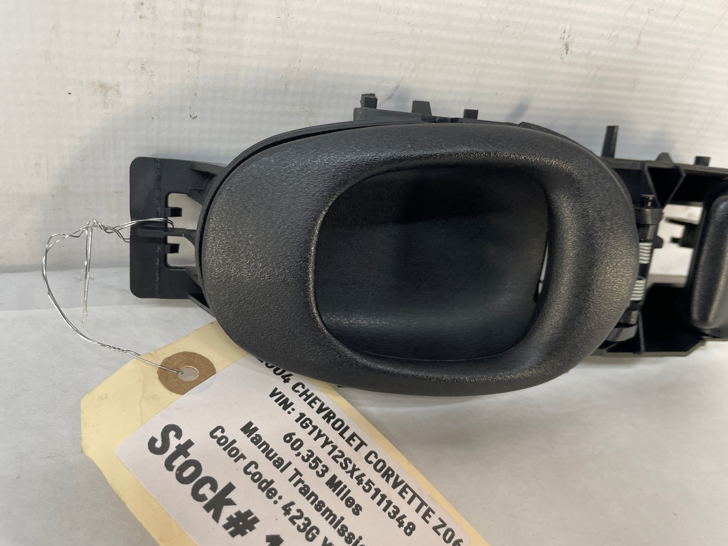 2004 Chevy C5 Corvette Z06 LH Driver Interior Door Handle OEM - Day's Parts Yard