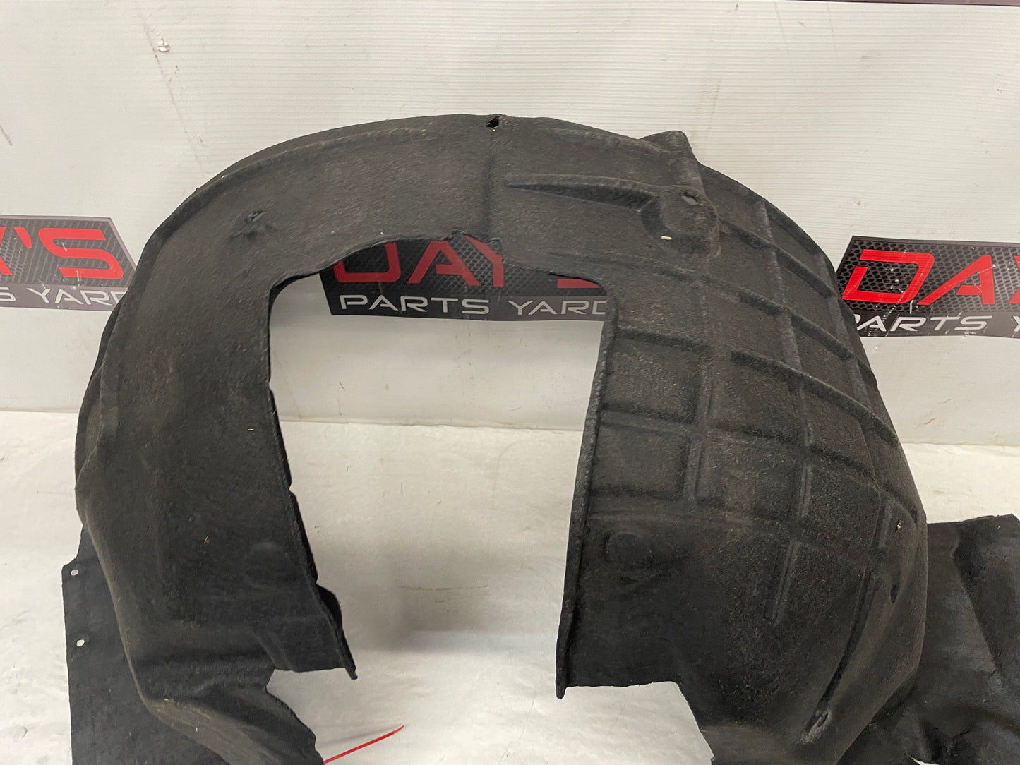 2015 Chevy SS Sedan RH Passenger Front Fender Wheel Well House Liner OEM Damaged