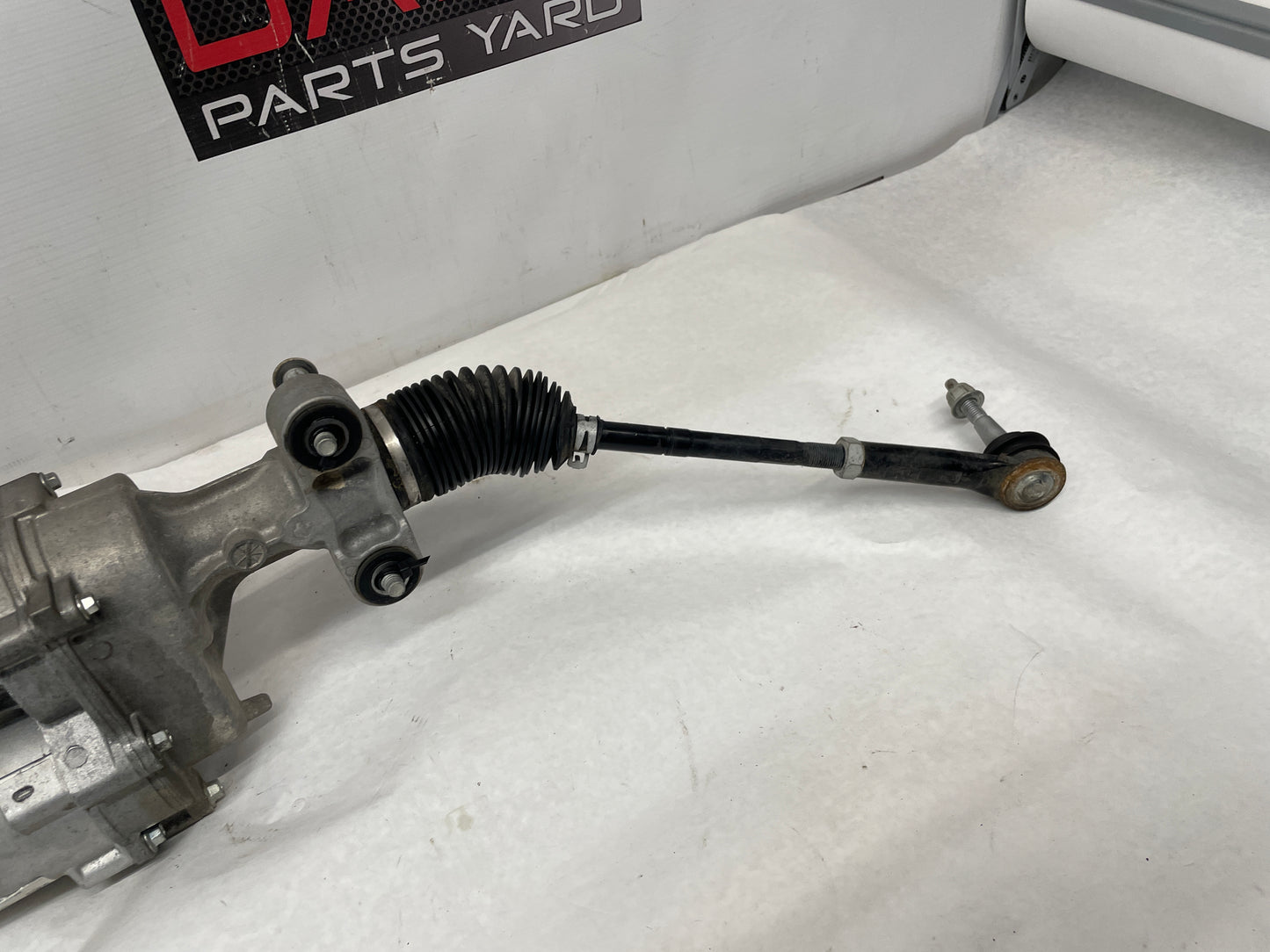 2015 Chevy Camaro SS Steering Rack and Pinion Gear OEM