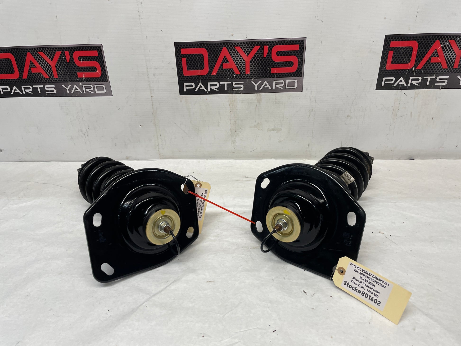 2013 Chevy Camaro ZL1 RH & LH Rear Magnetic Ride Struts OEM - Day's Parts Yard