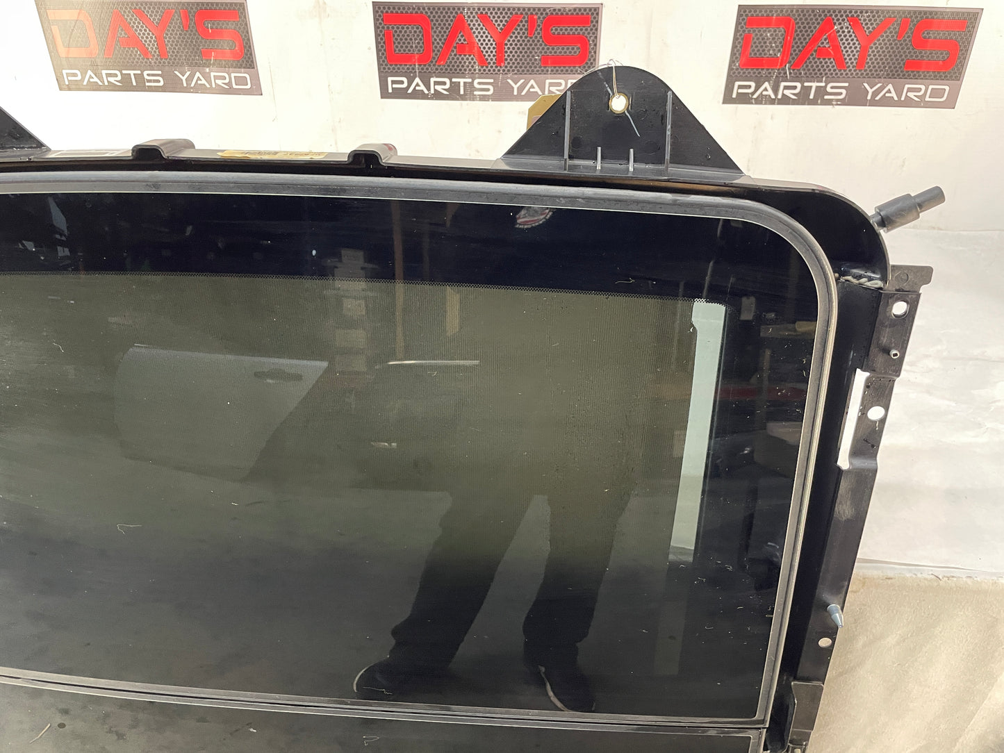 2010 Cadillac CTS-V Sedan Sunroof Sun Moon Moonroof Roof OEM