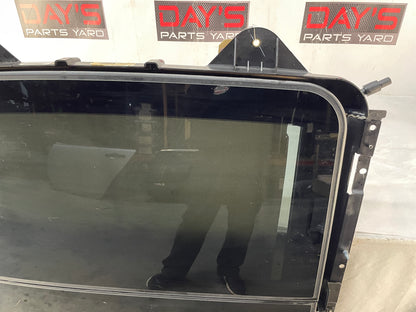 2010 Cadillac CTS-V Sedan Sunroof Sun Moon Moonroof Roof OEM