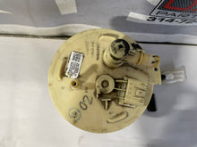 2018 Chevrolet Camaro SS Fuel Pump Assembly OEM - Day's Parts Yard