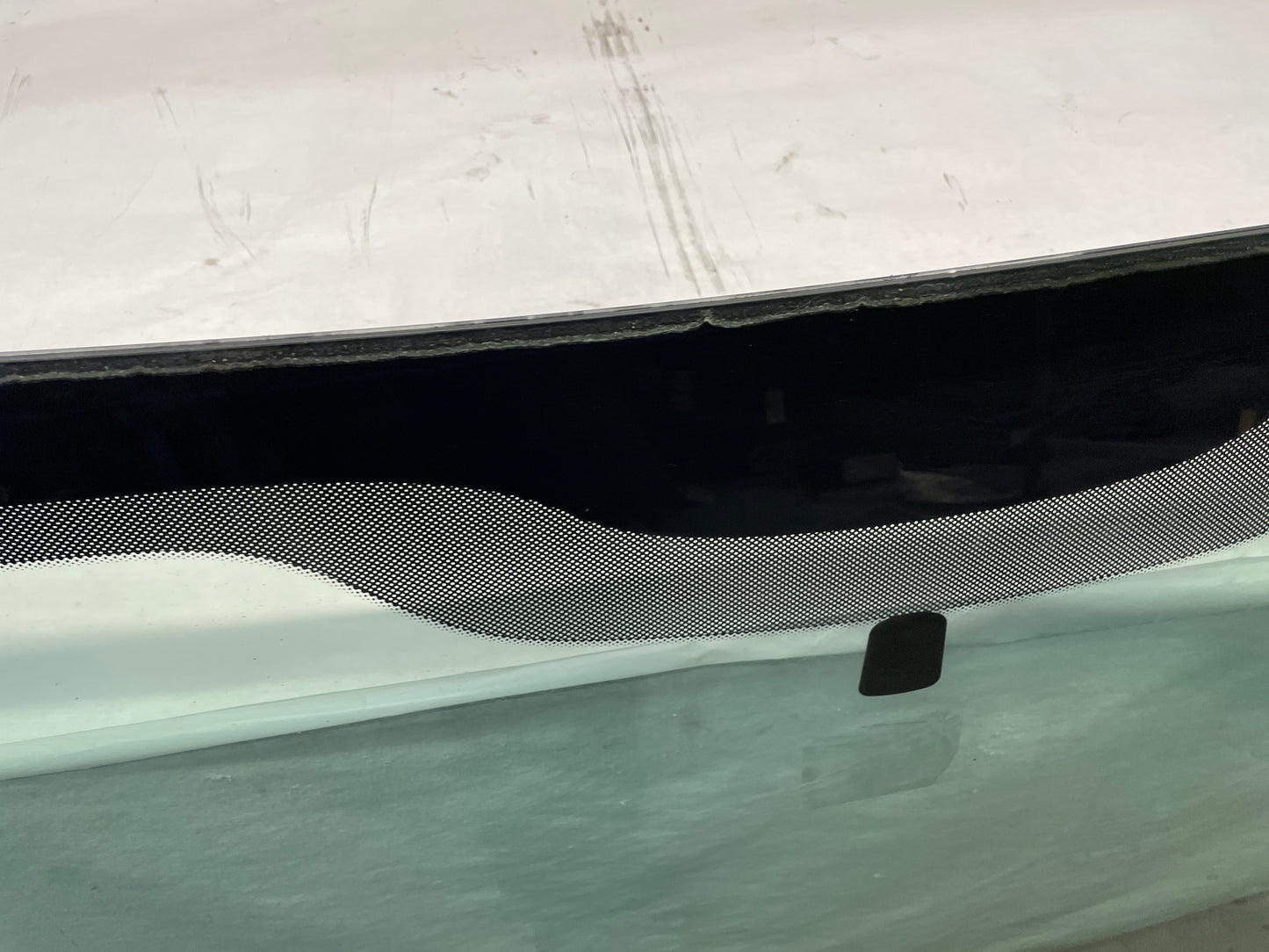 2014 Chevy Caprice PPV Front Windshield Glass OEM LOCAL PICK UP - Day's Parts Yard